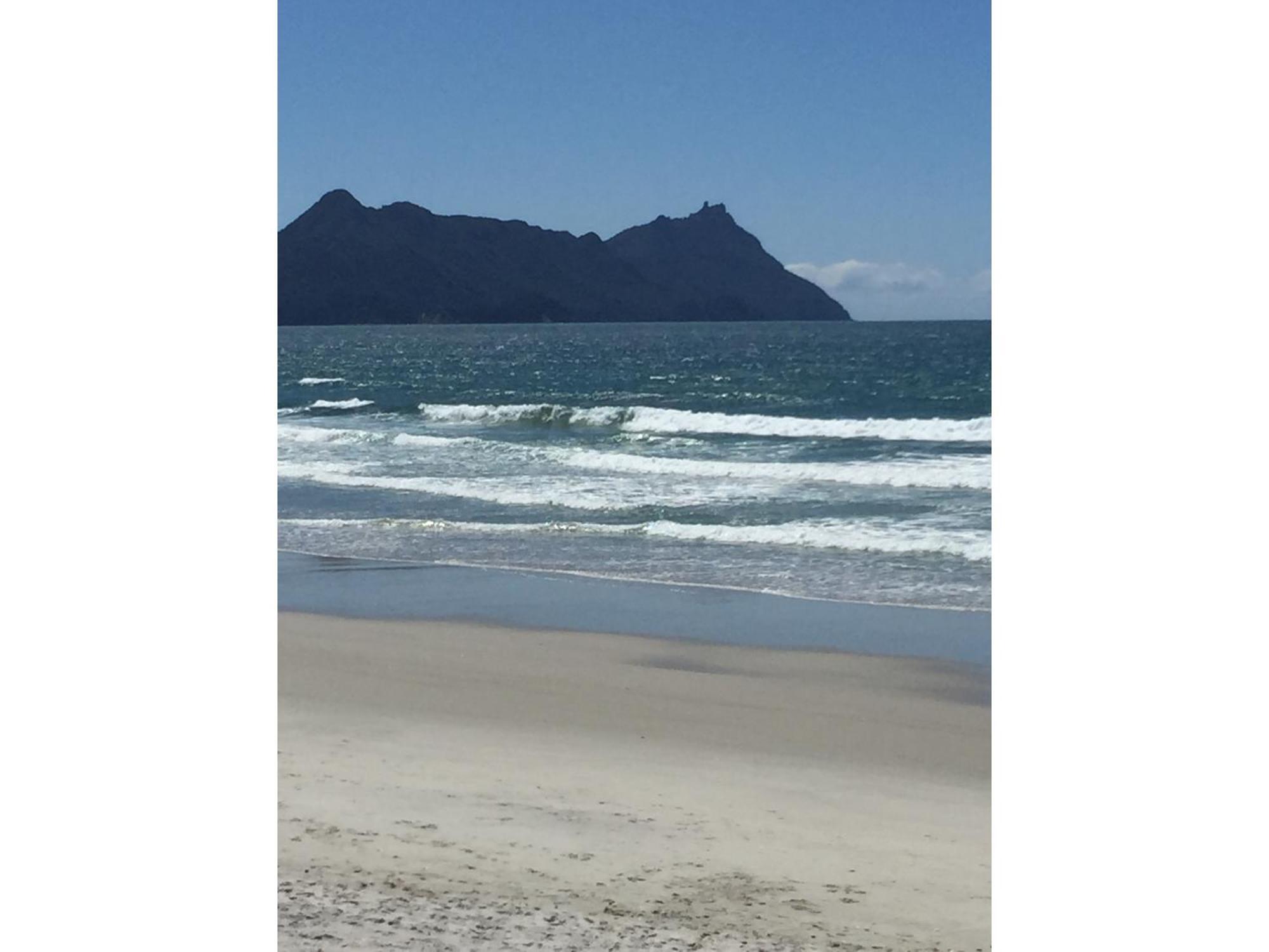 Ruakaka Sands - Ruakaka Holiday Home المظهر الخارجي الصورة